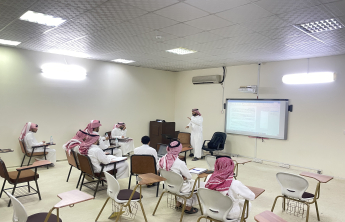 ورشة عمل بعنوان (تحليل الاستبانة باستخدام برنامج SPSS)