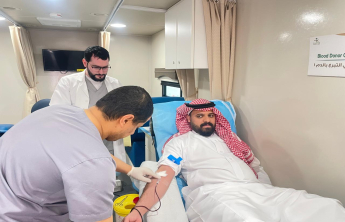 الكلية تنظم حملة التبرع بالدم
