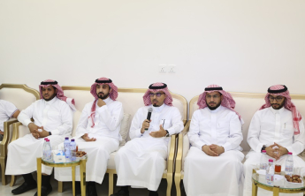 لقاء تكريميّ لأعضاء هيئة التدريس والموظفين المشاركين في لجنة الاعتماد الأكاديمي في الكلية