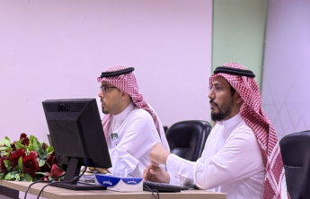 الكلية تنظم لقاءً إرشاديًا للطلاب المتعثرين لتعزيز التفوق الأكاديمي