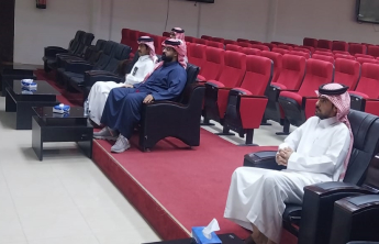 الكلية تنظم لقاء حول الشهادات الاحترافية المتوائمة مع البرامج الأكاديمية