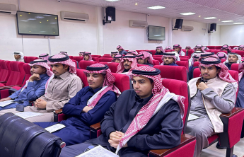 الكلية تنظم لقاء الطلاب المستجدين