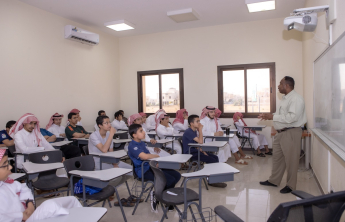 دورة توعوية في الأمن السيبراني لطلاب نادي التنمية الصيفي