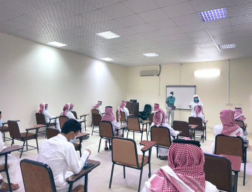 On the first day of the return of the students, Dr. Al-Dawood checks the classrooms and the Student Affairs Department at the college